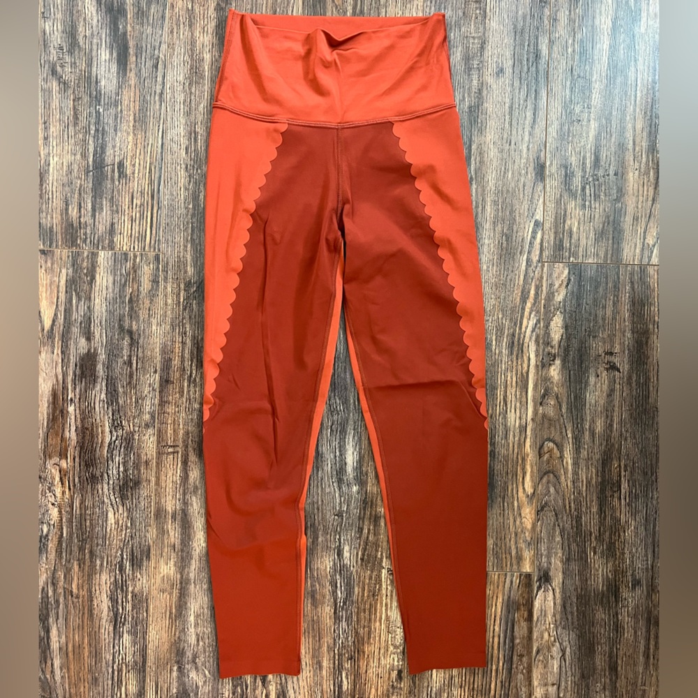 Aerie High Rise Super Soft Scalloped Leggings Medium